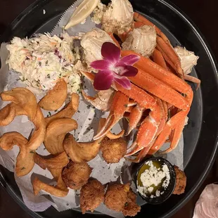 2.5 lbs of crablegs $70 (or AYCE $95)