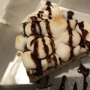 S'mores cheesecake
