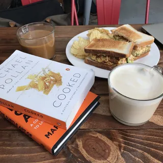 London Fog Hot Tea Latte