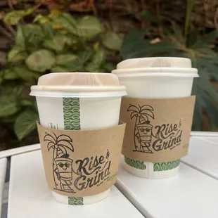 Hawaiian Latte (coconut, macnut, vanilla)
