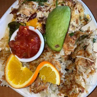 Chicken, Avo & Egg White Omelette