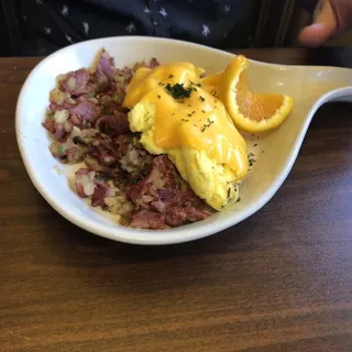 Homemade Corned Beef Hash & Eggs