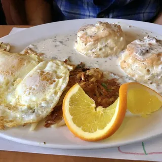 Biscuit & Sausage Gravy (2)