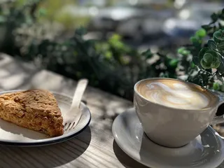 Serve Coffee & Goods