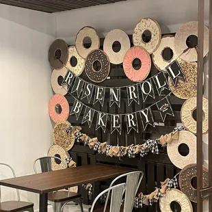 table and chairs