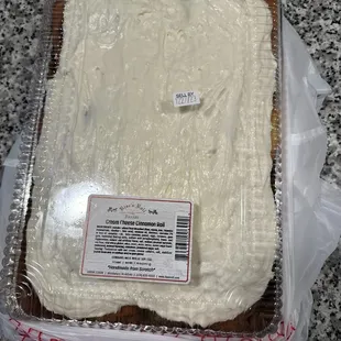 Cream Cheese Cinnamon Roll (6 pack)