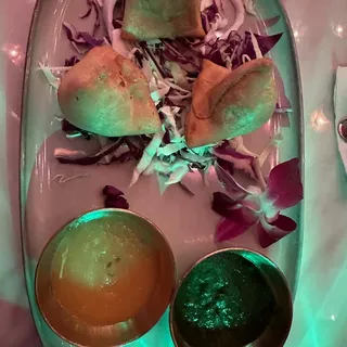 SAMOSAS