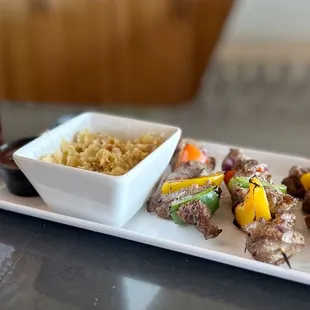 Steak Kabobs with Mac &amp; Cheese