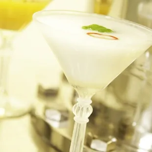 Life is too short not to drink well.