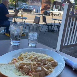 I believe I special requested the sun dried tomato sauce on linguini!