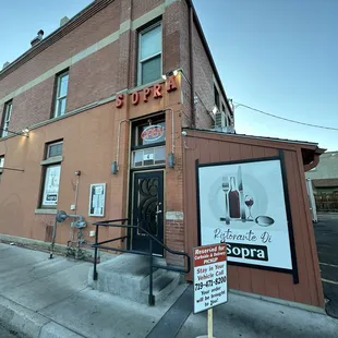 Exterior and Entrance to Ristorante Di Sopra