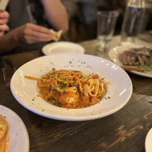 Fettuccine Gamberi E Pancetta