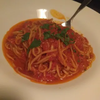 Capelli dAngelo al Filetto di Pomodoro