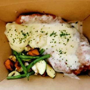 Chicken Parmigiana with marinara on the side