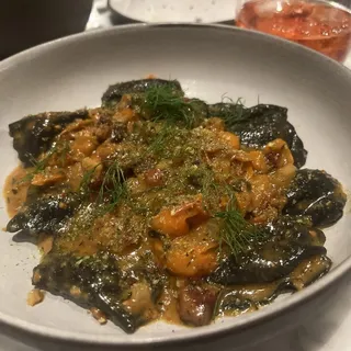 LOBSTER SQUID INK AGNOLOTTI