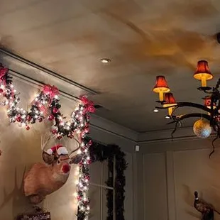 Overhead holiday decor (1/6/24)