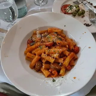 Rigatoni Con Salsiccia