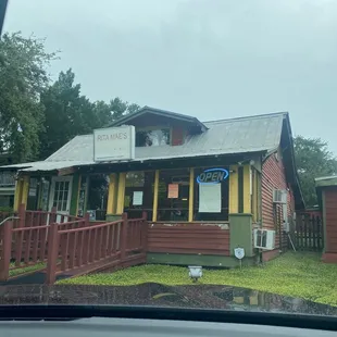 Cute place we&apos;ll never get to try because they closed early today...