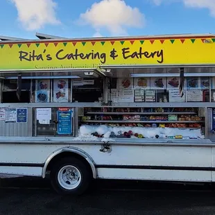 Rita's Catering &amp; Eatery Pork at Alemany Farmers' Market