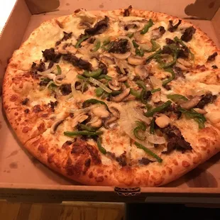 Philly Cheesesteak Pizza!!