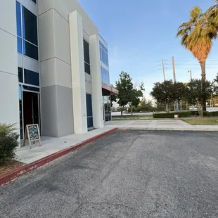 Located off the fwy &amp; main streets on the corner