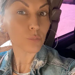 I feel my eyebrows look perfect for my face.