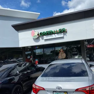 the exterior of a restaurant