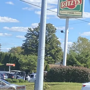 a view of a parking lot