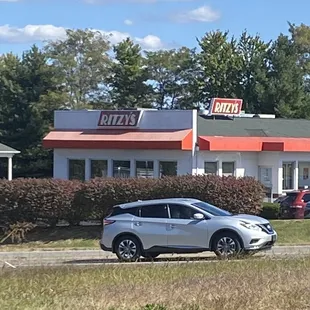 ramen and noodles, outside