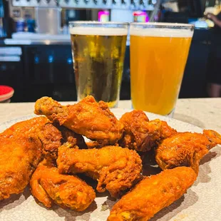 bbq wings, chicken wings and fried chicken, fried chicken, chicken wings, chicken, bbq chicken, food, poultry, fried chicken wings