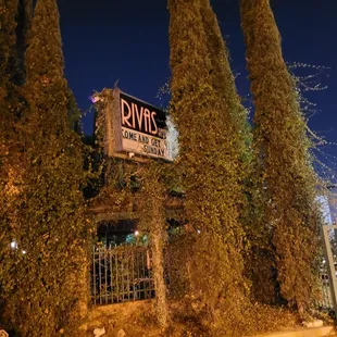 the entrance to the restaurant