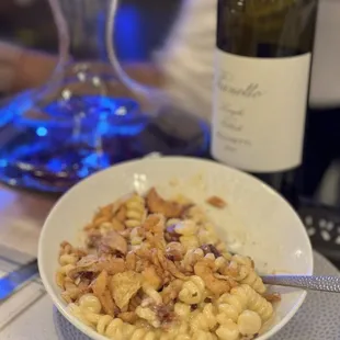 Mac and cheese. Nebbiolo