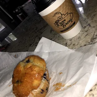 White chocolate latte and blueberry muffin