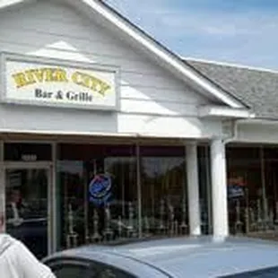 River City Bar and Grille