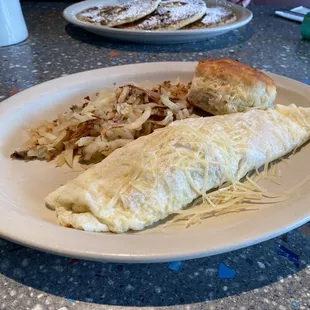 Egg white seafood omelet