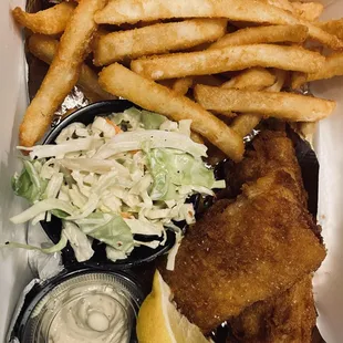 fish and fries with coleslaw and coleslaw slaw