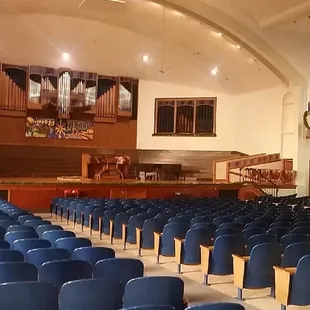 Presser Hall located in Lindsborg, KS at Bethany College. Painted all Ceilings and Walls.