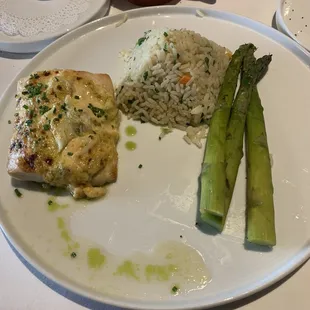 Macadamia Encrusted Mahi Mahi