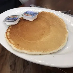 You can order just one pancake! Delicious. Hit the spot for sweetness. Crispy edges bonus!