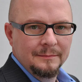 Stefan S.