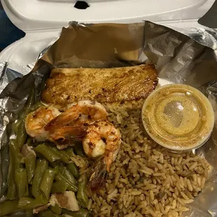 Mahi-mahi w/ grilled shrimp