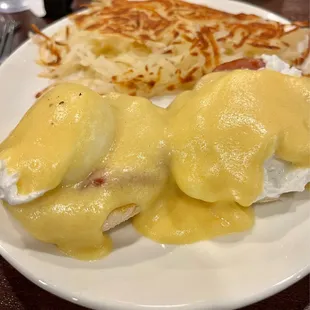 I LOVE Eggs Benedict and this one gets a 10.
