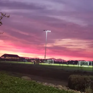Great sunset over the field.