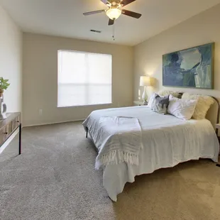 Our Grandview apartments feature massive oversized bedrooms with plenty of natural light