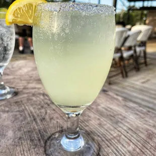 a glass of lemonade