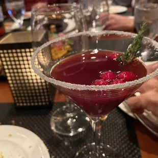 Gorgeous holiday cocktail!!