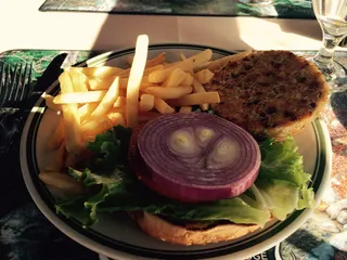 Gateway Restaurant & Lodge