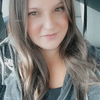 Victoria P.