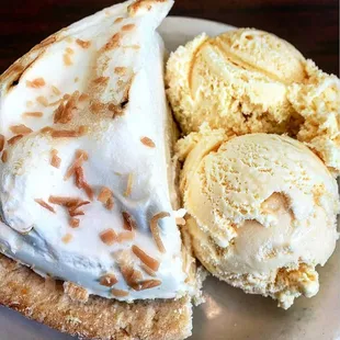 Coconut cream pie with vanilla ice cream.  IG @minnie_munchies