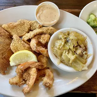 Seafood Trinity (Thursday Lunch Special) which includes the choice of two sides!